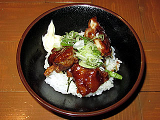 ザンギ丼 | 自由人舎時館 | 北海道・札幌のご当地グルメ